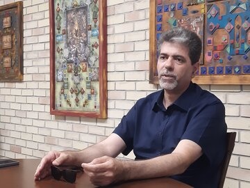 سالانه ۲۰ میلیارد دلار فرار سرمایه در کشور داریم/ اگر تحریم نبودیم امروز شبیه کره جنوبی یا ترکیه بودیم