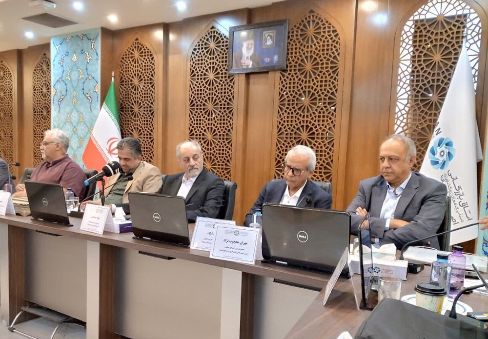 قطعی برق، تولید فولاد را به ۳۰ میلیون تن کاهش داد