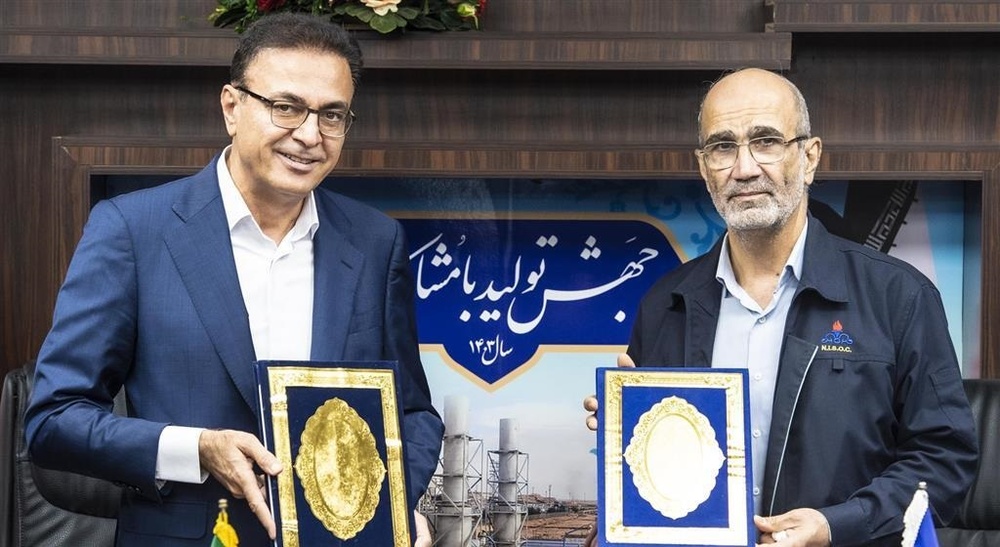 قرارداد ساخت بار اول لولههای جریانی میان دو شرکت ملی مناطق نفت خیز جنوب و شرکت مجتمع فولاد امضا شد