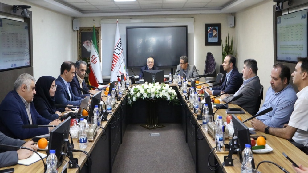 صنایع فولادی ۱۵۱ روز بدون گاز؛ تاب‌آوری تولید در سراشیبی سقوط / نقشه راه ایمیدرو برای عبور از بحران انرژی